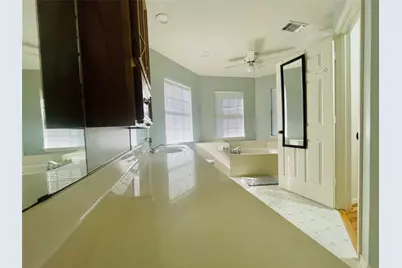 5835 Plantation Drive, Baytown, TX 77523 - Photo 17