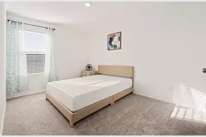 9502 Brookside Point Drive, Baytown, TX 77521 - Photo 19