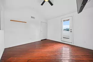 708 W Clay St, Houston, TX 77019 - Photo 37