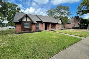 8403 Windy Cove Ct Ct, Houston, TX 77095 - Photo 1