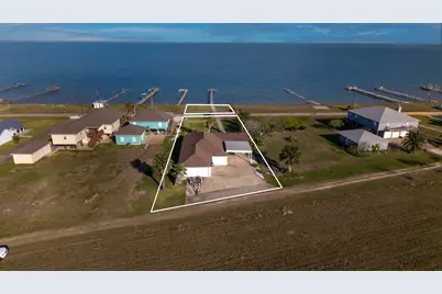 316 Marshall Johnson Avenue S, Port Lavaca, TX 77979 - Photo 41