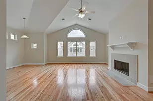 11609 Main Cypress Dr, Houston, TX 77025 - Photo 9