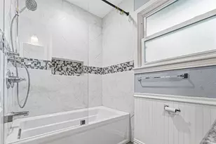 4002 Merrick St, Houston, TX 77025 - Photo 9