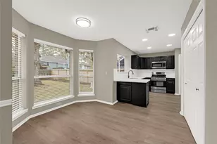 14315 Sun Harbor Dr, Houston, TX 77062 - Photo 7