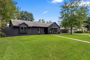 27210 Paula Ln, Conroe, TX 77385 - Photo 3