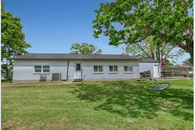 266 Pr 674, Sargent, TX 77414 - Photo 23