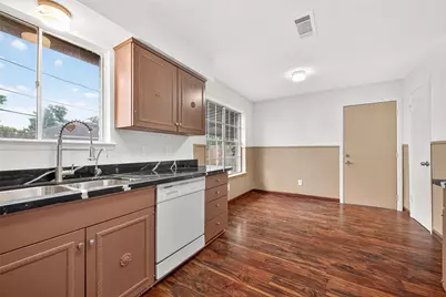 11811 Rowan, Houston, TX 77072 - Photo 15