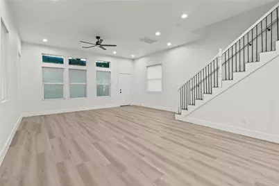 8129 Hoffman Street, Houston, TX 77016 - Photo 7