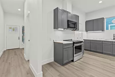 8129 Hoffman Street, Houston, TX 77016 - Photo 1