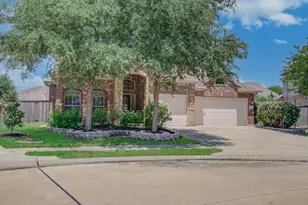 28666 Pleasant Forest Dr, Katy, TX 77494 - Photo 3
