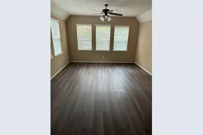 13051 Iris Garden Lane, Houston, TX 77044 - Photo 9