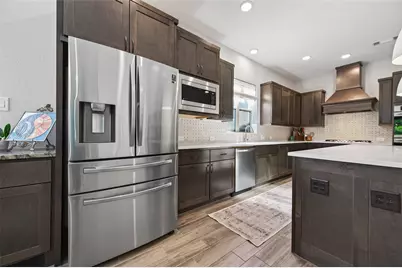 411 Callery Pear Court, Conroe, TX 77304 - Photo 13