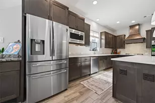 411 Callery Pear Ct, Conroe, TX 77304 - Photo 13