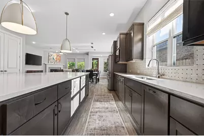 411 Callery Pear Court, Conroe, TX 77304 - Photo 15