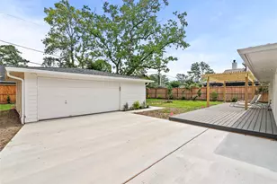 312 W 31st St, Houston, TX 77018 - Photo 33
