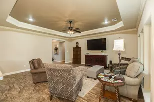 1008 S Belle Dr, Angleton, TX 77515 - Photo 15