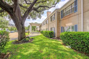 2601 Bellefontaine St, Houston, TX 77025 - Photo 11