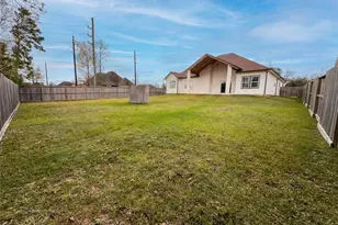 40402 Mostyn Dr, Magnolia, TX 77354 - Photo 5