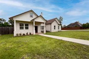 40402 Mostyn Dr, Magnolia, TX 77354 - Photo 1