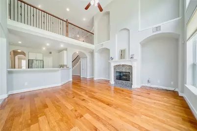 5619 Riverstone Crossing Drive, Sugar Land, TX 77479 - Photo 11