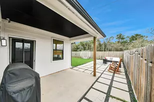 10018 Lynnwood Dr, Baytown, TX 77521 - Photo 33