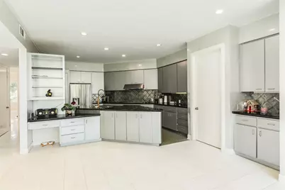 5 Colony Park Drive, Galveston, TX 77551 - Photo 11