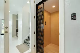 5 Colony Park Dr, Galveston, TX 77551 - Photo 27