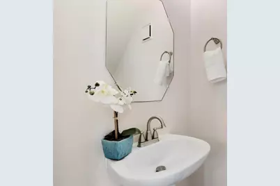 15615 Copano Bay Drive, Sugar Land, TX 77498 - Photo 5