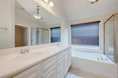 2808 Arbor Brook Lane, Pearland, TX 77584 - Photo 33
