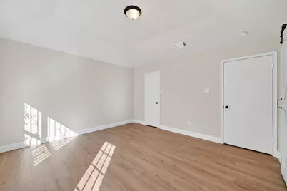 5530 Oak Falls Drive, Houston, TX 77066 - Photo 29