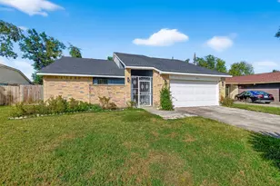 5530 Oak Falls Dr, Houston, TX 77066 - Photo 3