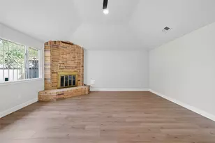 5530 Oak Falls Dr, Houston, TX 77066 - Photo 9