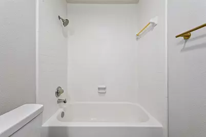 5530 Oak Falls Drive, Houston, TX 77066 - Photo 27