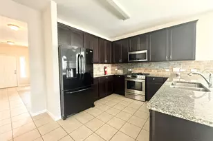 2407 Cactus Bend Dr, Humble, TX 77396 - Photo 5