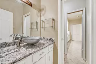 13702 Barons Bridge Dr, Houston, TX 77069 - Photo 23