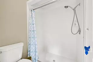 13702 Barons Bridge Dr, Houston, TX 77069 - Photo 21