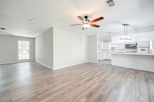 211 Loon River Dr, Houston, TX 77336 - Photo 7