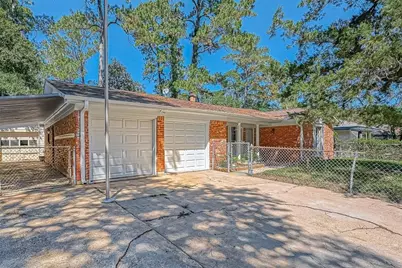 211 Loon River Drive, Houston, TX 77336 - Photo 3