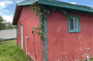 62 Guinevere Dr, Bay City, TX 77414 - Photo 5