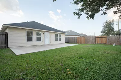 7843 Crescent Village Lane, Richmond, TX 77407 - Photo 21