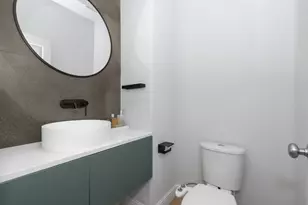 5426 Oriente Ln, Houston, TX 77023 - Photo 19