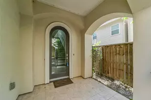5635 Kiam St, Houston, TX 77007 - Photo 3