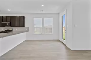 5647 Sanderling Cir, La Marque, TX 77563 - Photo 9