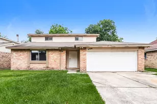 11923 Yeatmah Ln, Houston, TX 77067 - Photo 1