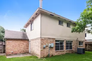 11923 Yeatmah Ln, Houston, TX 77067 - Photo 17