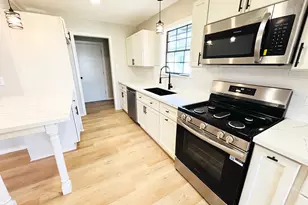 1803 S Park St, Brenham, TX 77833 - Photo 5