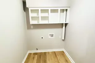 1803 S Park St, Brenham, TX 77833 - Photo 13