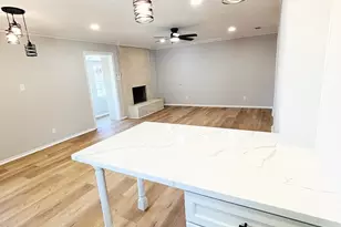 1803 S Park St, Brenham, TX 77833 - Photo 7