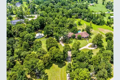 15216 Saddlewood Drive, Conroe, TX 77384 - Photo 7