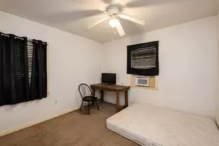 10242 Flaxman St, Houston, TX 77029 - Photo 5